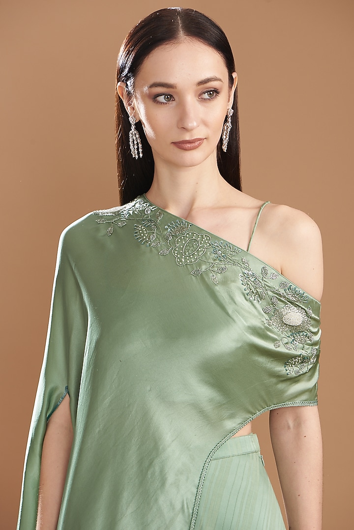 Teal Green Silk Satin Embroidered Off-Shoulder Cape Set by Yashodhara at Pernia's Pop Up Shop