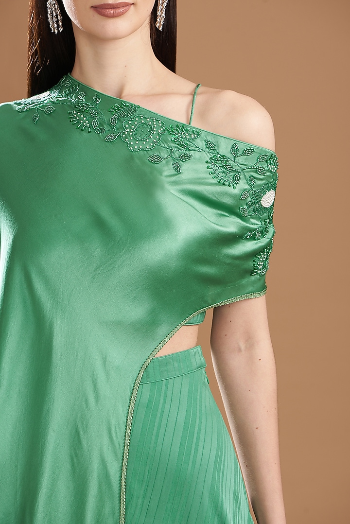 Dark Green Silk Satin Embroidered Off-Shoulder Cape Set by Yashodhara at Pernia's Pop Up Shop