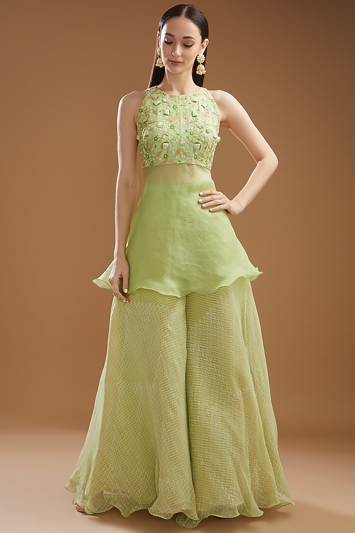 Jade Organza & Silk Embroidered Kurta Set by Yashodhara at Pernia's Pop Up Shop