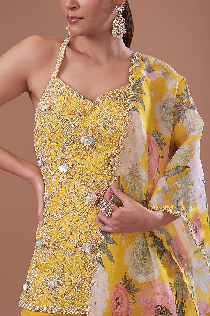 Yellow Raw Silk Embroidered Strappy Kurta Set by Yashodhara at Pernia's Pop Up Shop