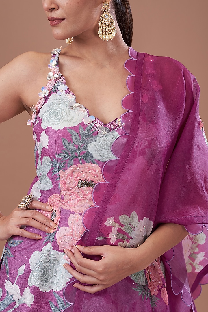 Purple Raw Silk Printed Strappy Kurta Set by Yashodhara at Pernia's Pop Up Shop