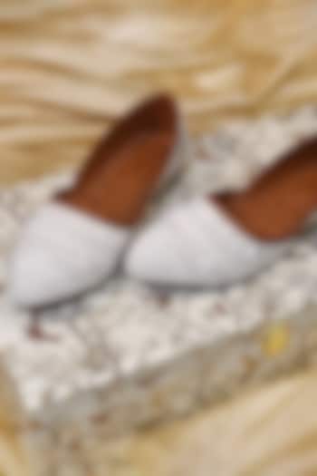 White Silk Pearl & Bead Hand Embroidered Juttis by YASSIO at Pernia's Pop Up Shop