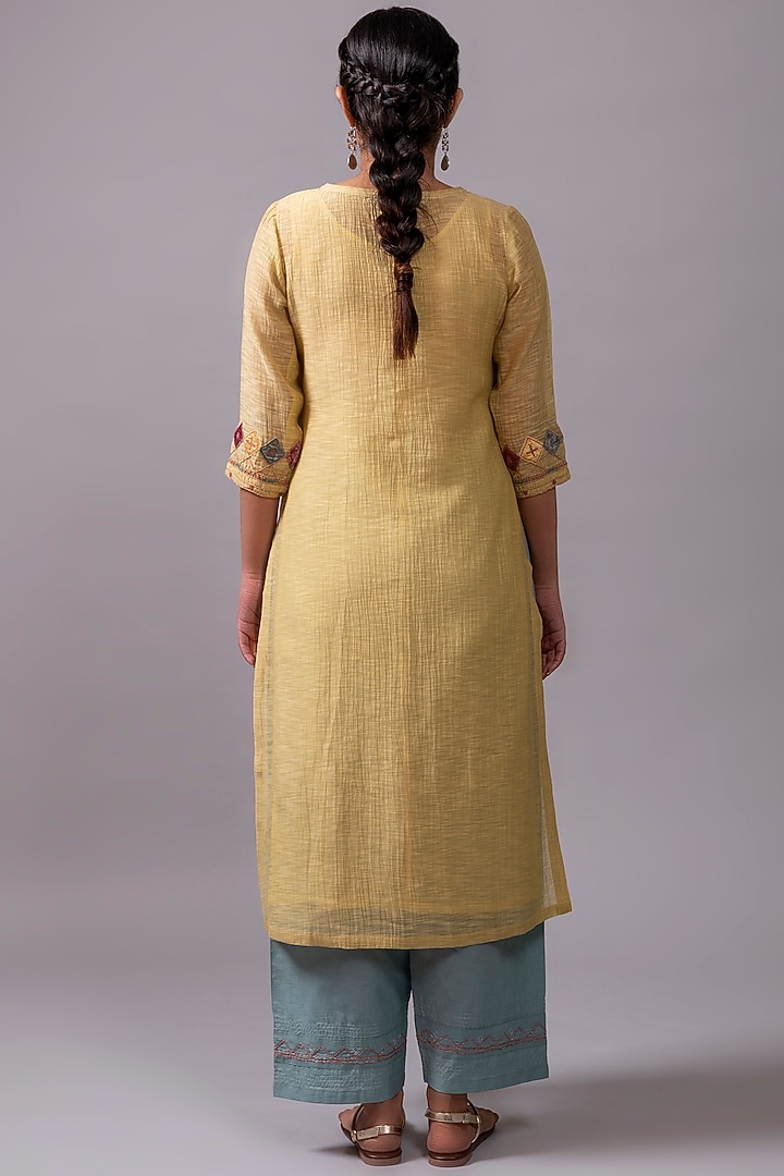 Lemon Green Khadi Chanderi Embroidered Kurta Set by YATI at Pernia's Pop Up Shop