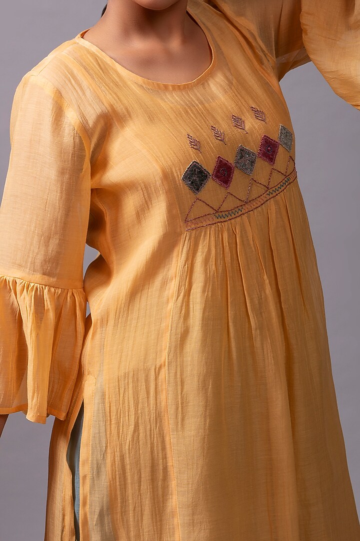 Dandelion Yellow Embroidered Kurta Set by YATI at Pernia's Pop Up Shop