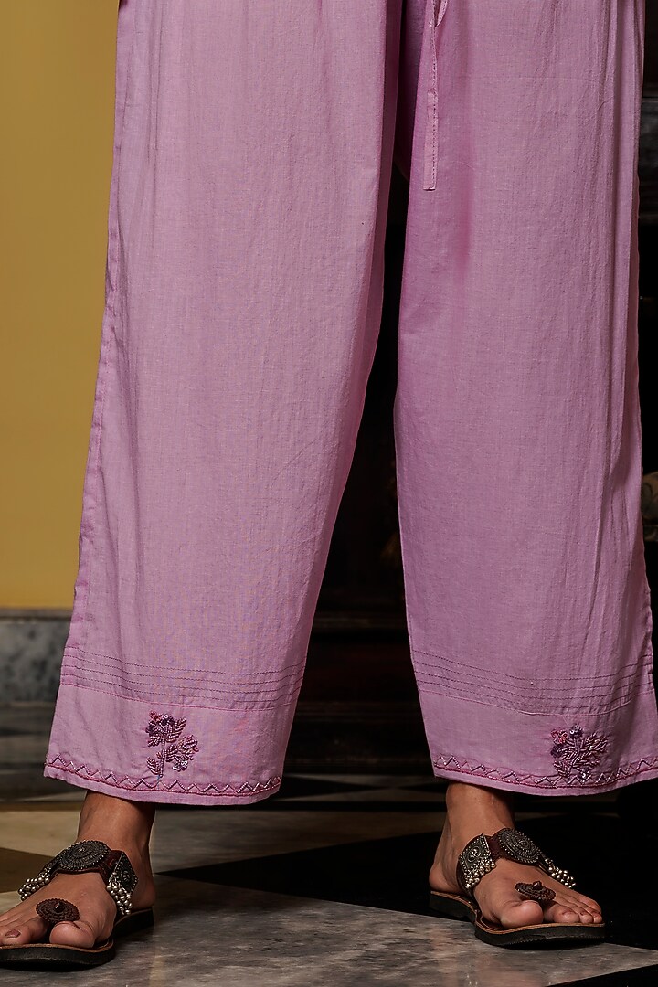 Lavender Silk Embroidered Kurta Set by YATI at Pernia's Pop Up Shop