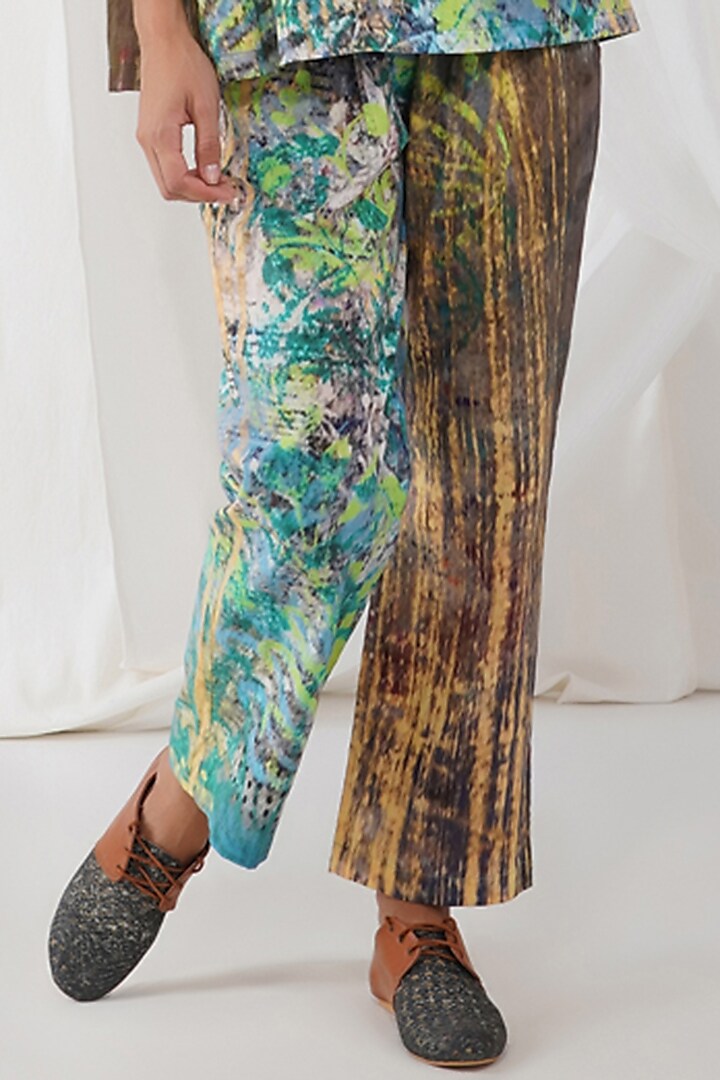 Multi-Colored Cotton Printed Pants by YAVI