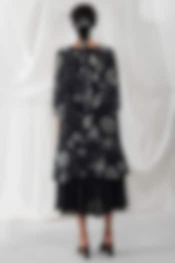 Black & White Floral Printed Dress by YAVI