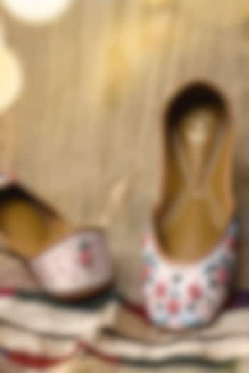 Soft Beige Raw Silk Paisley Bead Embroidered Juttis by YASSIO at Pernia's Pop Up Shop