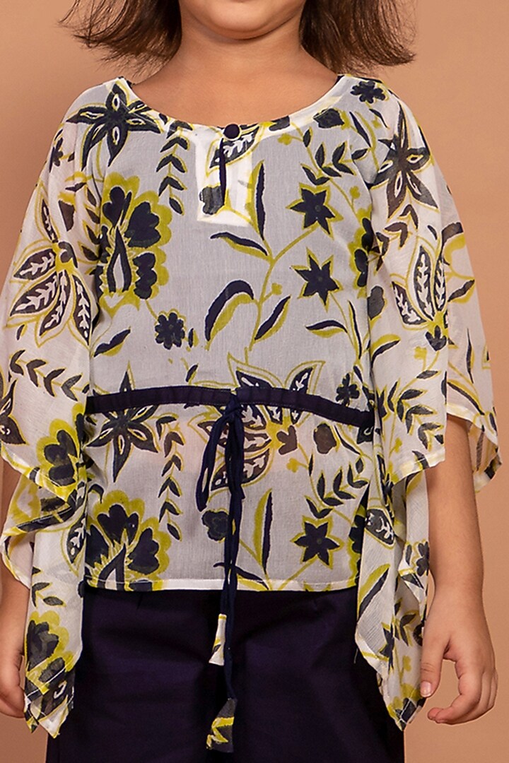 White Printed Kaftan Set For Girls by The Yellow Gypsy at Pernia's Pop Up Shop