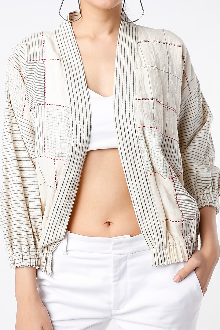 White Hand Embroidered Handcrafted Jacket by Yesha Sant at Pernia's Pop Up Shop