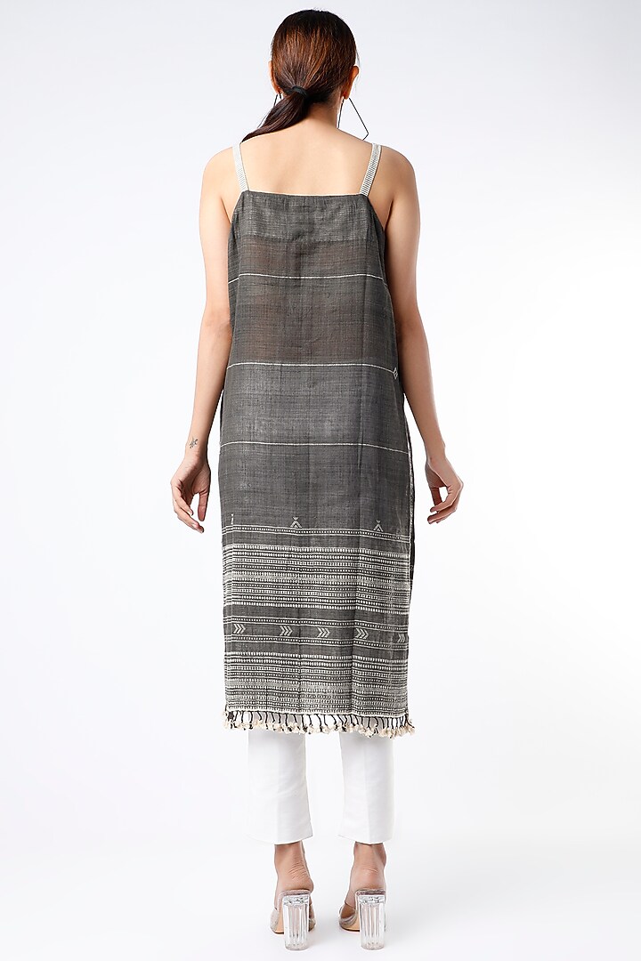Charcoal Grey Striped Kurta by Yesha Sant at Pernia's Pop Up Shop