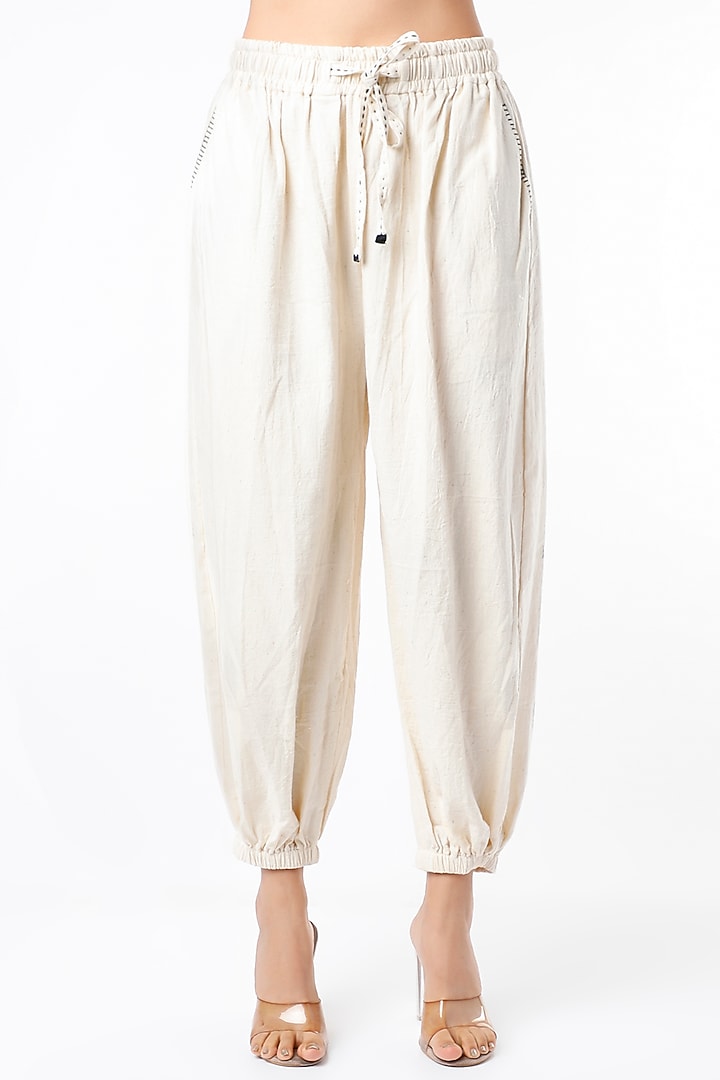 White Hand Embroidered Co-Ord Set by Yesha Sant at Pernia's Pop Up Shop