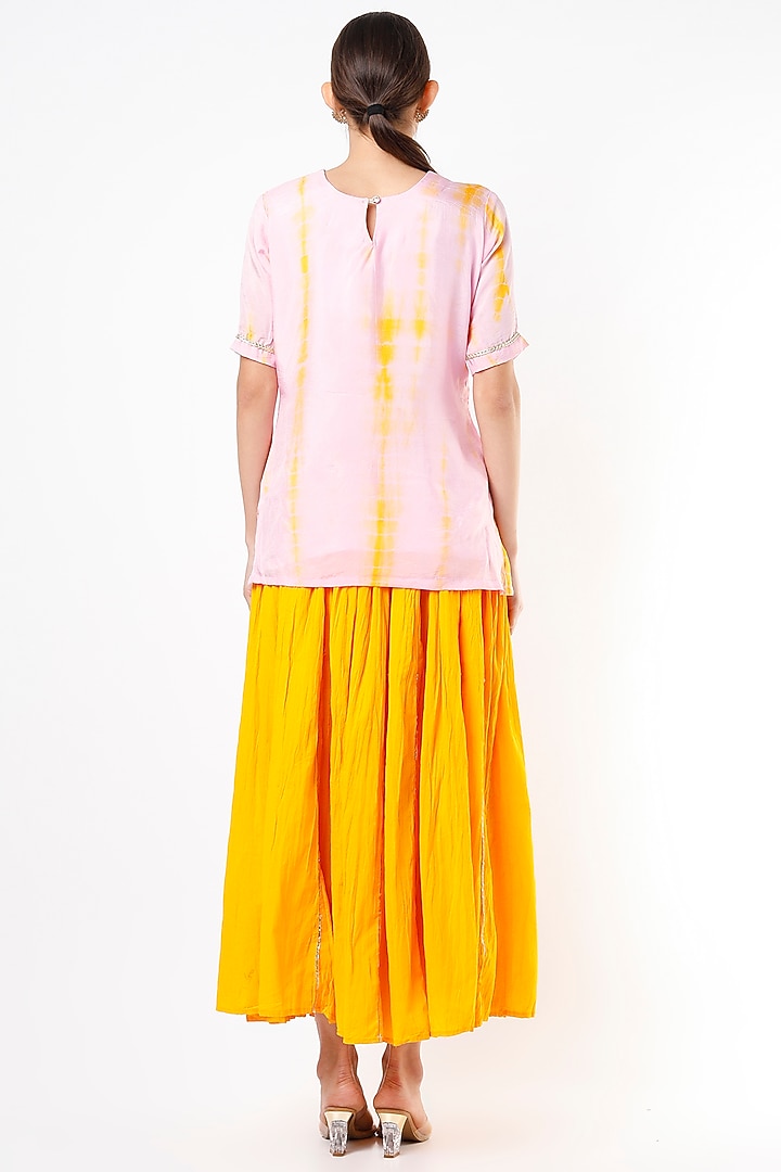 Mustard Crushed Cotton Skirt Set by Yuvrani Jaipur at Pernia's Pop Up Shop