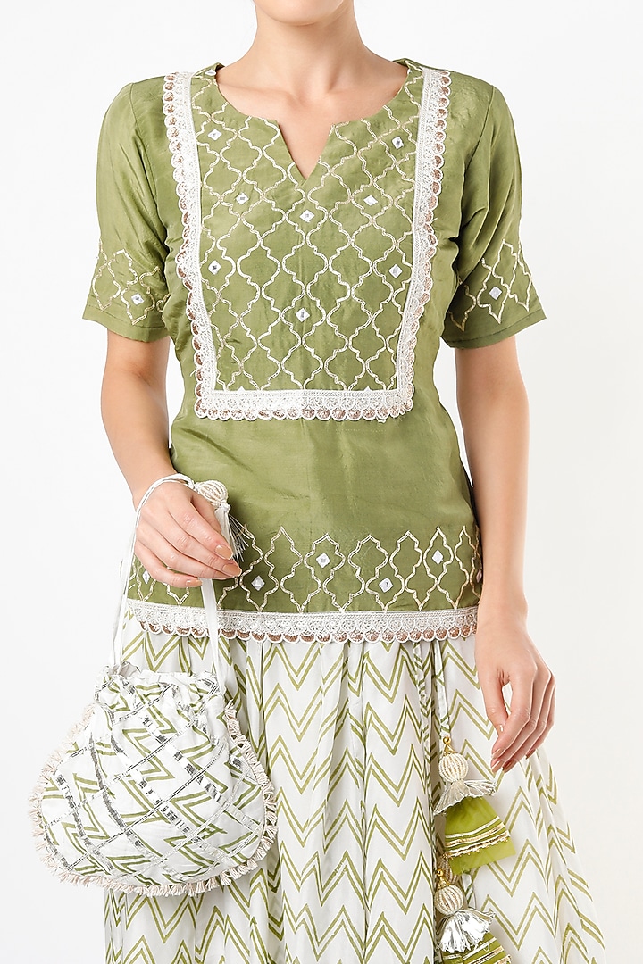White Hand Block Printed Skirt Set by Yuvrani Jaipur at Pernia's Pop Up Shop