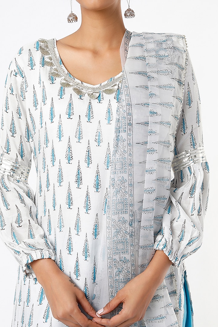 Ivory & Blue Block Printed Kurta Set by Yuvrani Jaipur at Pernia's Pop Up Shop
