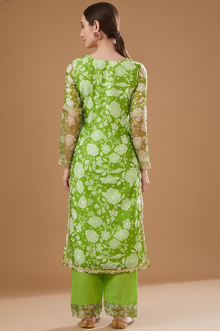 Green Chanderi Kurta Set by Yuvrani Jaipur at Pernia's Pop Up Shop