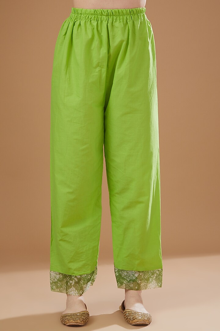 Green Chanderi Kurta Set by Yuvrani Jaipur at Pernia's Pop Up Shop