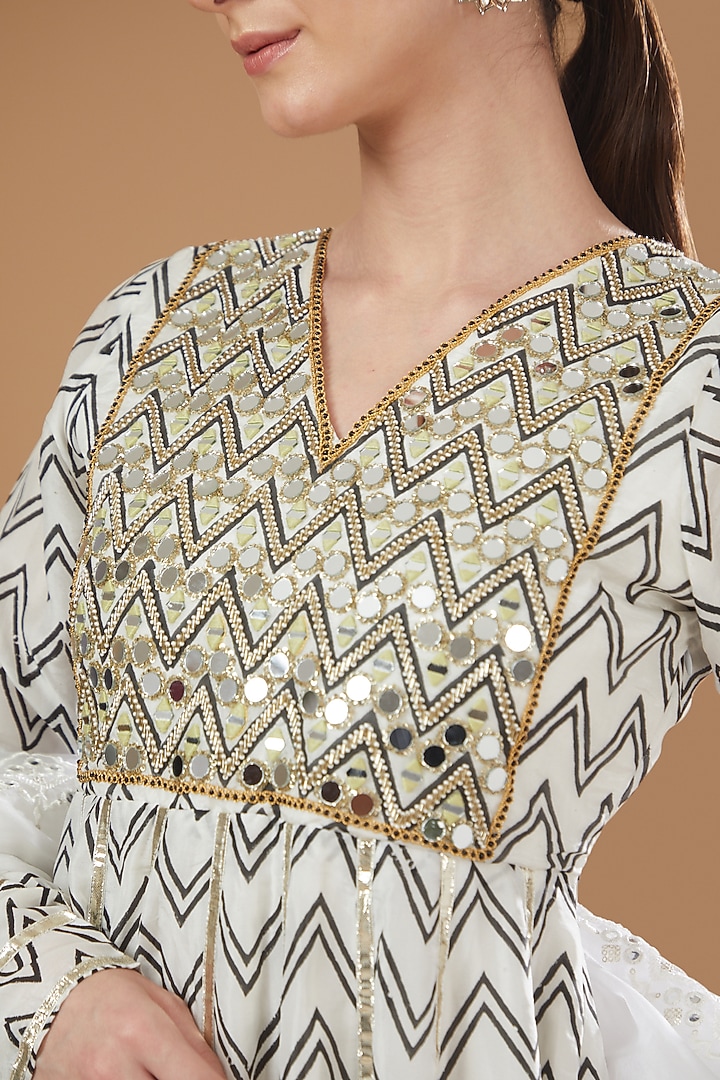 Black & White Silk Embroidered Party Wear Anarkali Set by Yuvrani Jaipur at Pernia's Pop Up Shop