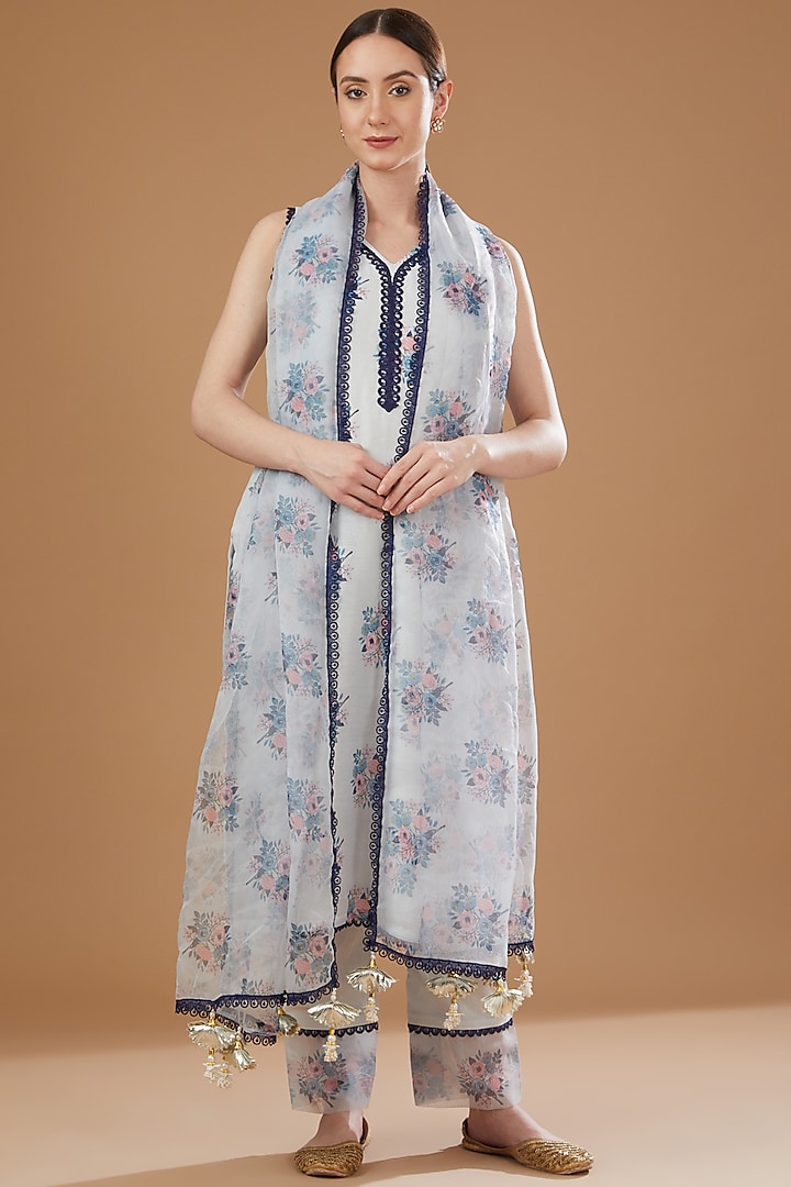 Powder Blue Chanderi Kurta Set by Yuvrani Jaipur at Pernia's Pop Up Shop