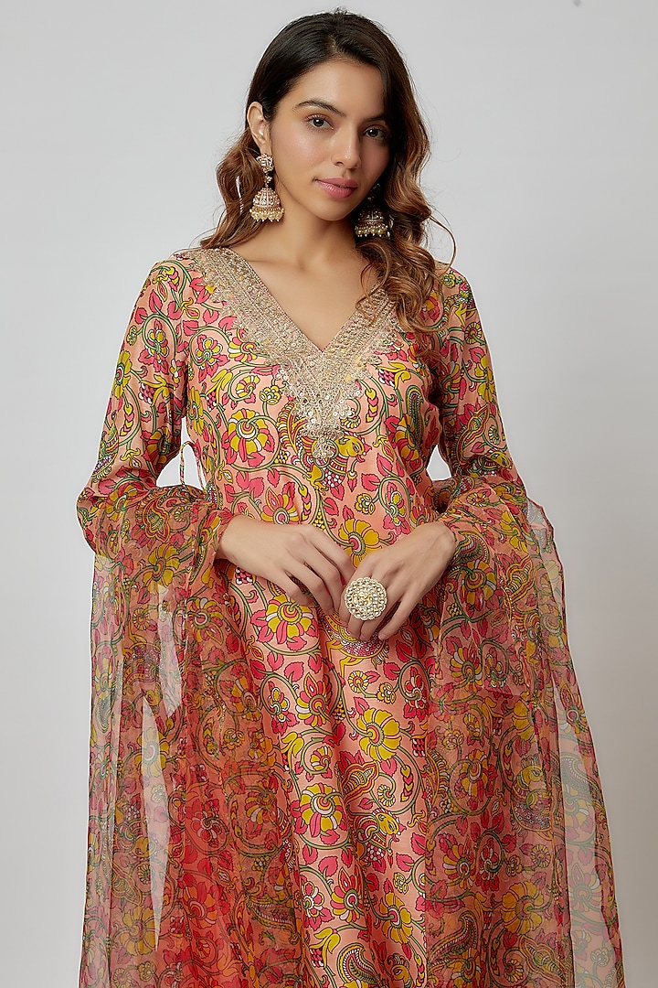 Multi-Colored Chanderi Printed Kurta Set by Yuvrani Jaipur at Pernia's Pop Up Shop