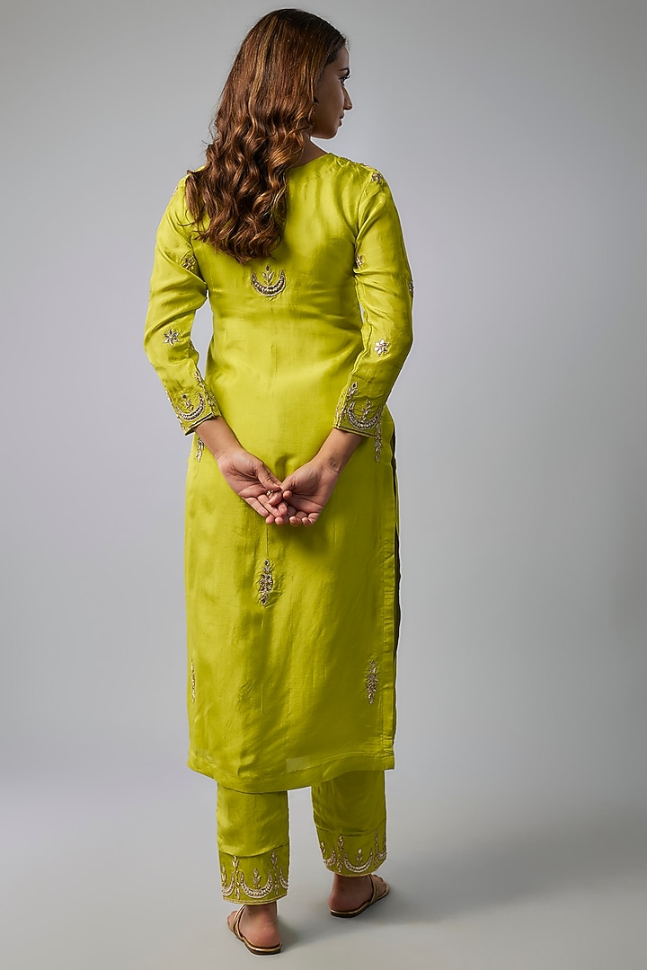 Neon Green Pure Spun Silk Dabka Hand Embroidered Kurta Set by Yuvrani Jaipur at Pernia's Pop Up Shop