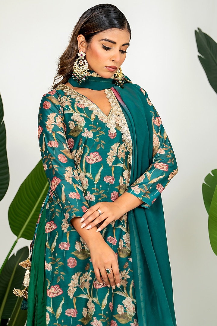Bottle Green Chanderi Digital Floral Printed Kurta Set by Yuvrani Jaipur at Pernia's Pop Up Shop