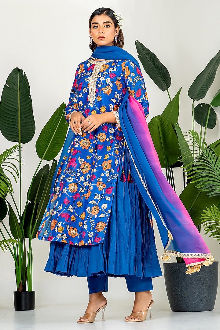 Royal Blue Chanderi Digital Patola Printed Kurta Set by Yuvrani Jaipur at Pernia's Pop Up Shop