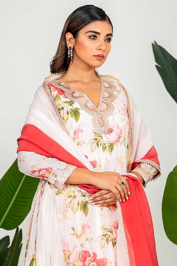 Pastel Peach Chanderi Digital Printed Kurta Set by Yuvrani Jaipur at Pernia's Pop Up Shop