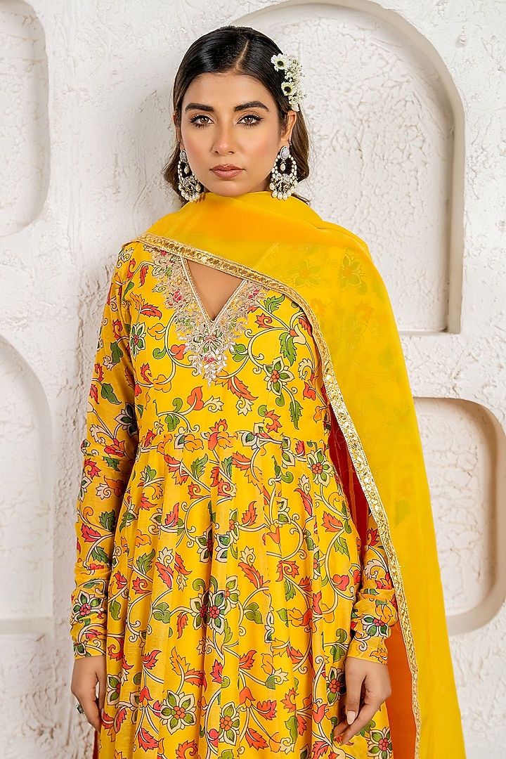 Yellow Chanderi Floral Printed & Gota Work Party Wear Anarkali Set by Yuvrani Jaipur at Pernia's Pop Up Shop