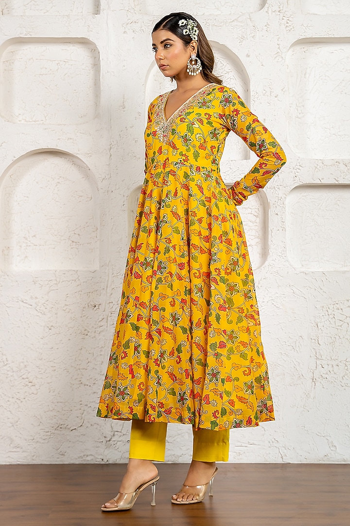 Yellow Chanderi Floral Printed & Gota Work Party Wear Anarkali Set by Yuvrani Jaipur at Pernia's Pop Up Shop