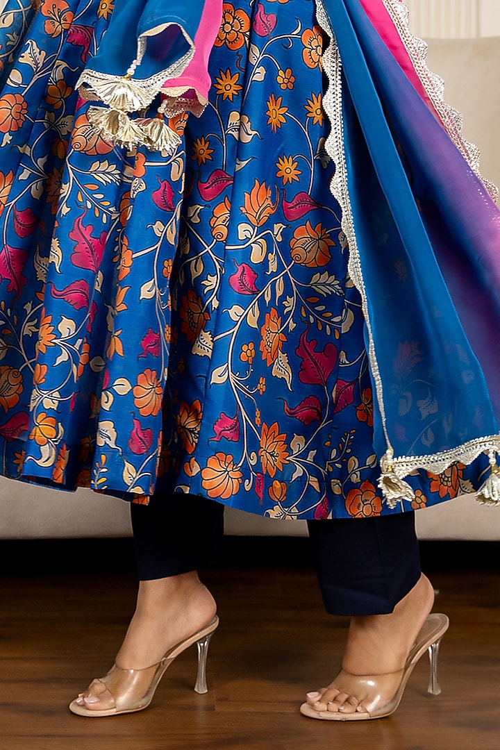 Blue Chanderi Floral Printed & Lace Embroidered Anarkali Set by Yuvrani Jaipur at Pernia's Pop Up Shop