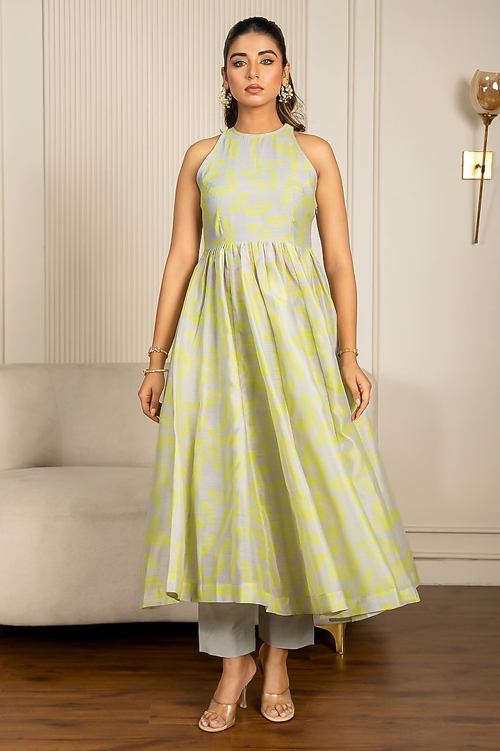 Neon Green & Grey Chanderi Floral Printed & Lace Embroidered Anarkali Set by Yuvrani Jaipur at Pernia's Pop Up Shop
