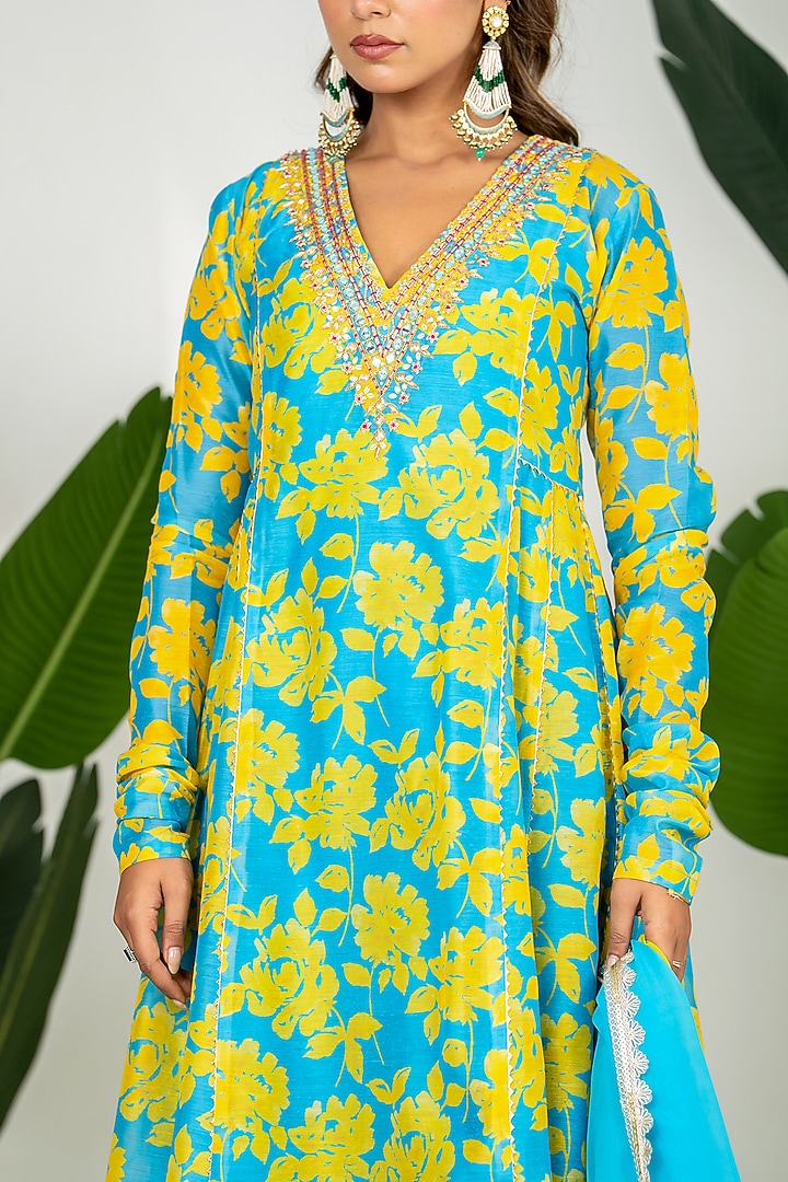 Teal Blue Chandero Floral Printed & Hand Embroidered Kurta Set by Yuvrani Jaipur at Pernia's Pop Up Shop