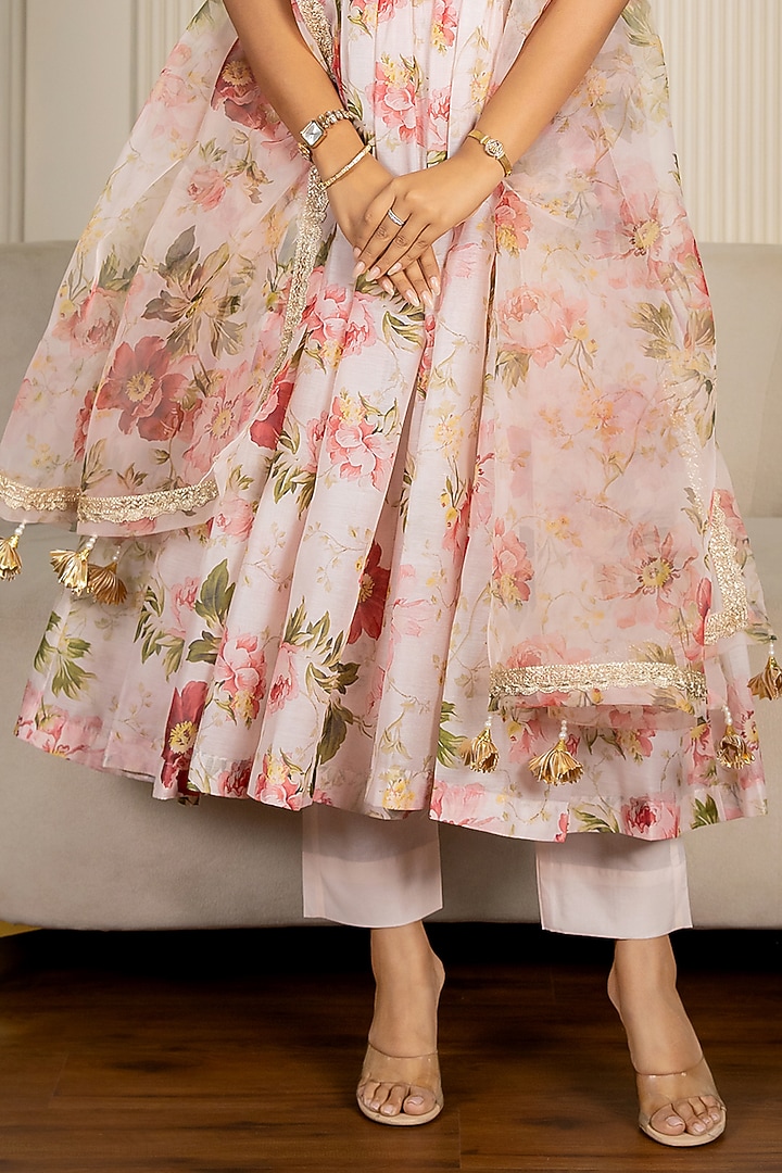 Peach Chanderi Floral Printed & Lace Embroidered Anarkali Set by Yuvrani Jaipur at Pernia's Pop Up Shop