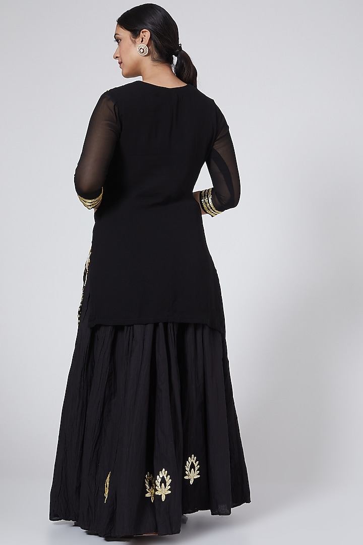 Black Embroidered Skirt Set by Yuvrani Jaipur at Pernia's Pop Up Shop
