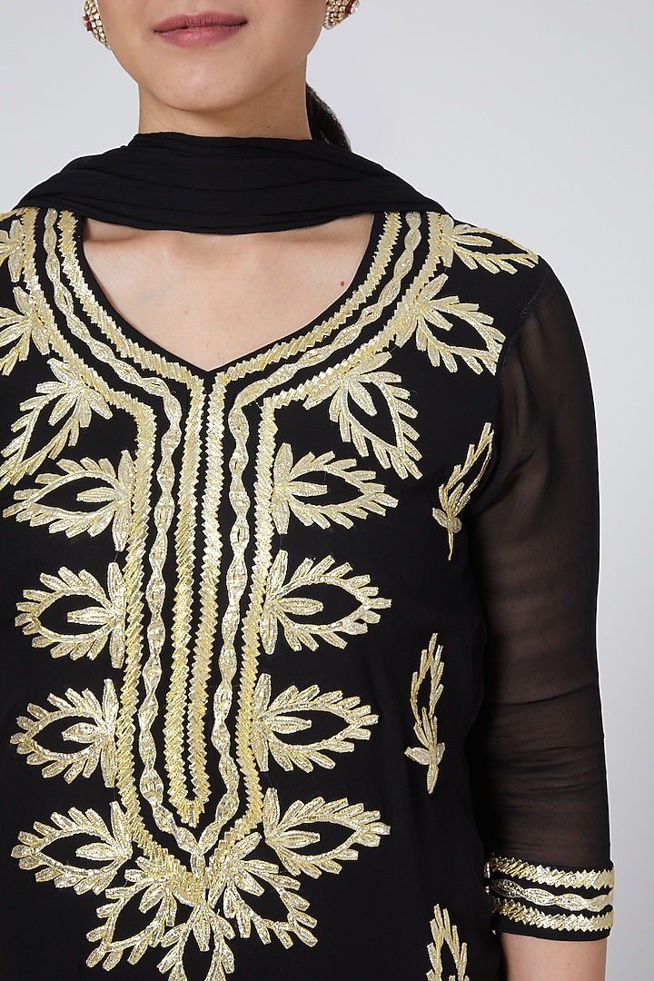 Black Embroidered Skirt Set by Yuvrani Jaipur at Pernia's Pop Up Shop