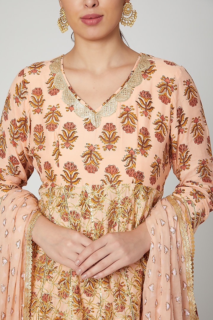 Peach Block Printed Dhoti Set by Yuvrani Jaipur at Pernia's Pop Up Shop