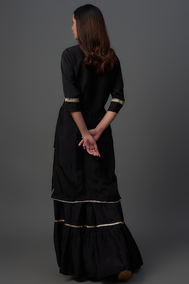 Blacck Silk & Shantoon Skirt Set by Yuvrani Jaipur at Pernia's Pop Up Shop