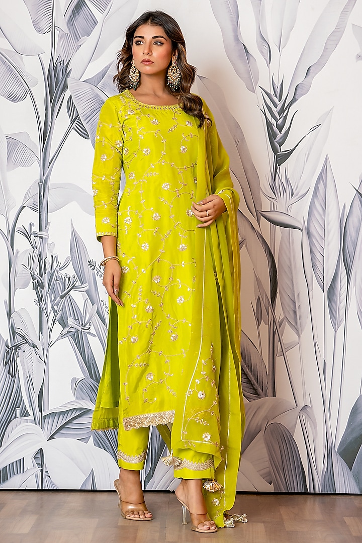Neon Green Pure Spun Silk Marodi Hand Embroidered Kurta Set by Yuvrani Jaipur at Pernia's Pop Up Shop