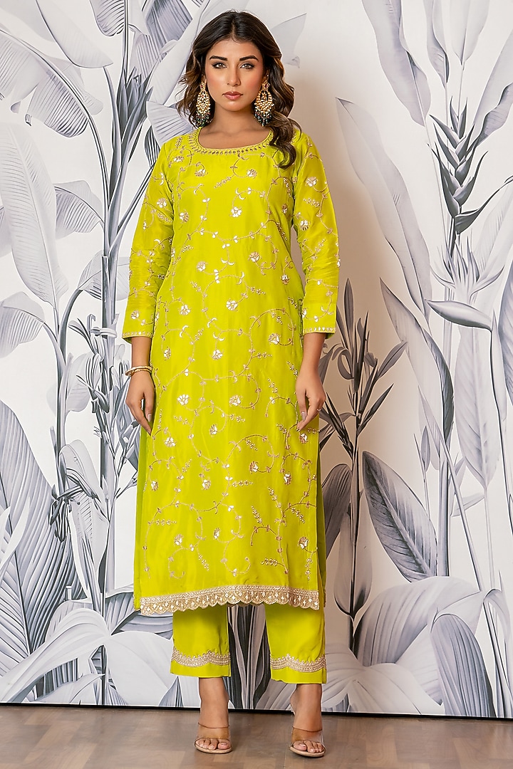 Neon Green Pure Spun Silk Marodi Hand Embroidered Kurta Set by Yuvrani Jaipur at Pernia's Pop Up Shop