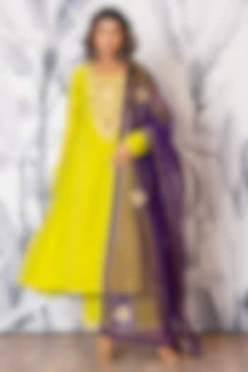 Neon Green Pure Spun Silk Marodi Embroidered Kurta Set by Yuvrani Jaipur at Pernia's Pop Up Shop