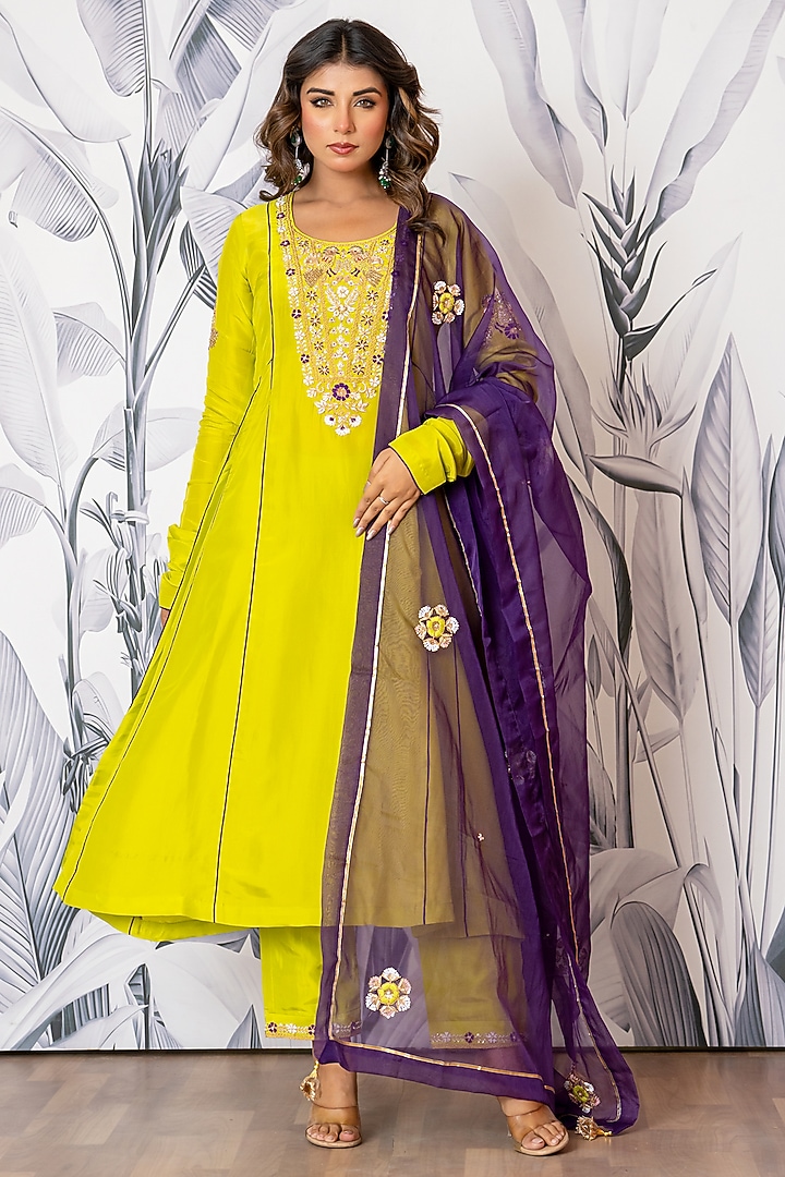 Neon Green Pure Spun Silk Marodi Embroidered Kurta Set by Yuvrani Jaipur at Pernia's Pop Up Shop