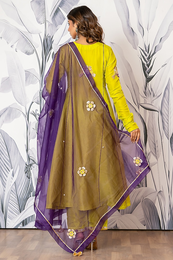 Neon Green Pure Spun Silk Marodi Embroidered Kurta Set by Yuvrani Jaipur at Pernia's Pop Up Shop