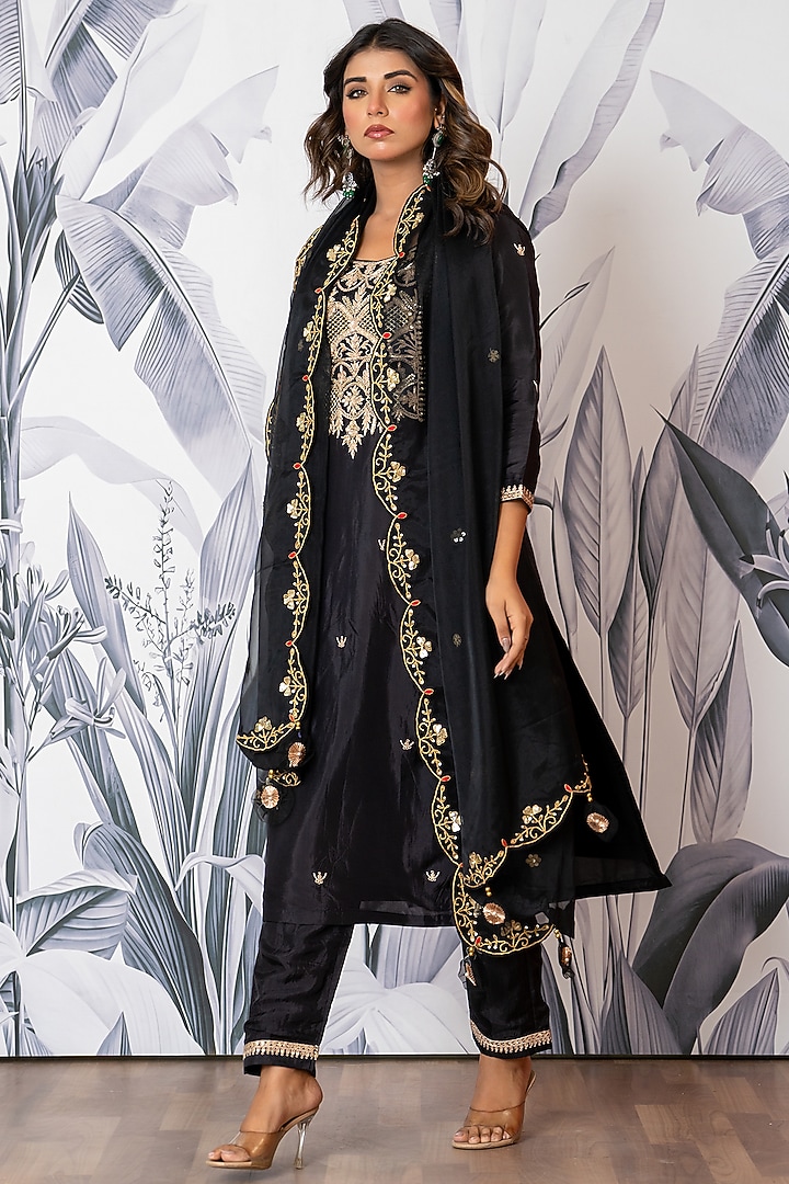 Black Pure Spun Silk Marodi Embroidered Kurta Set by Yuvrani Jaipur at Pernia's Pop Up Shop
