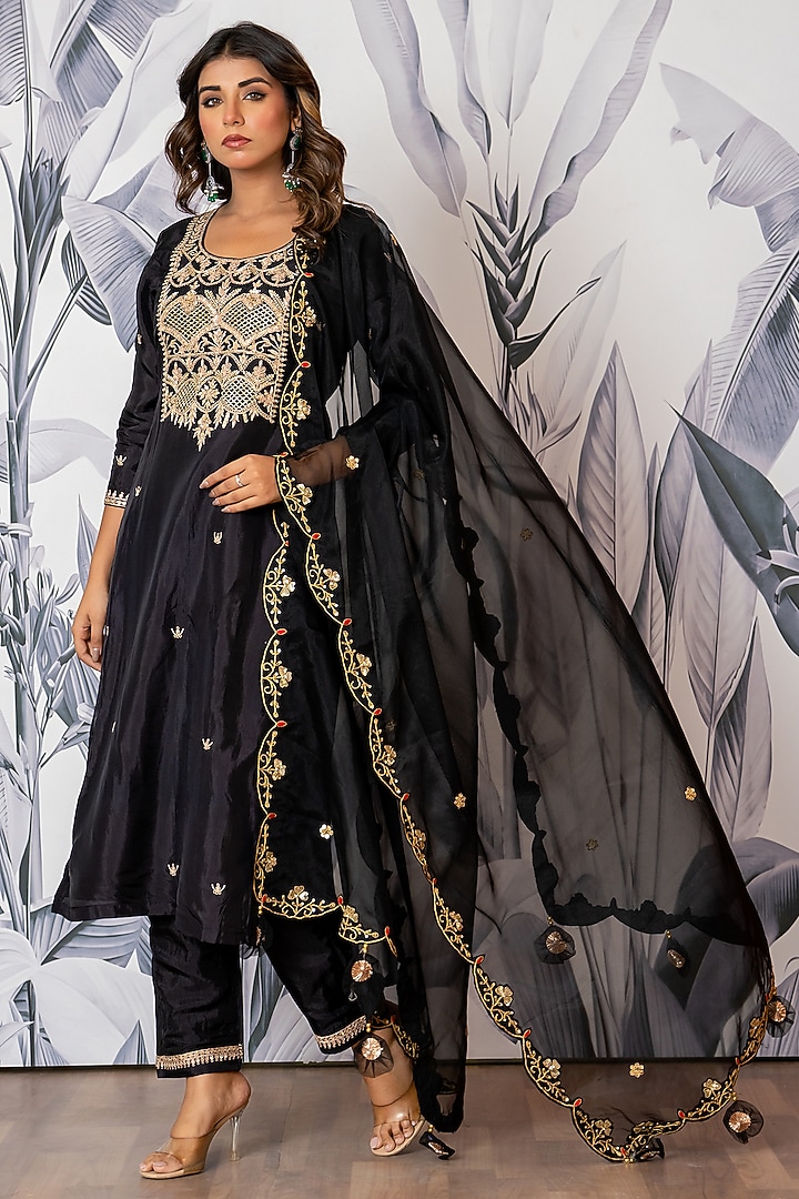 Black Pure Spun Silk Marodi Embroidered Kurta Set by Yuvrani Jaipur at Pernia's Pop Up Shop