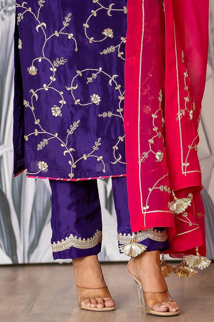 Purple Pure Spun Silk Marodi Embroidered Kurta Set by Yuvrani Jaipur at Pernia's Pop Up Shop