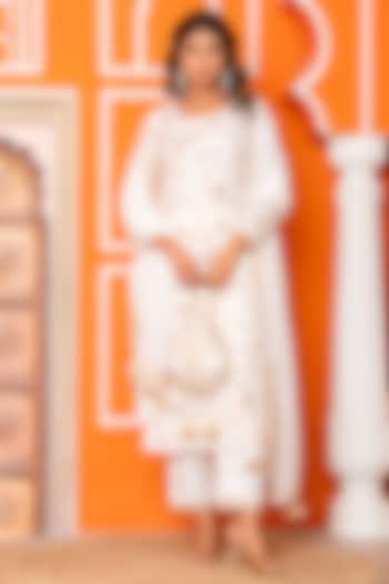 Ivory Pure Spun Silk Marodi Embroidered Kurta Set by Yuvrani Jaipur at Pernia's Pop Up Shop