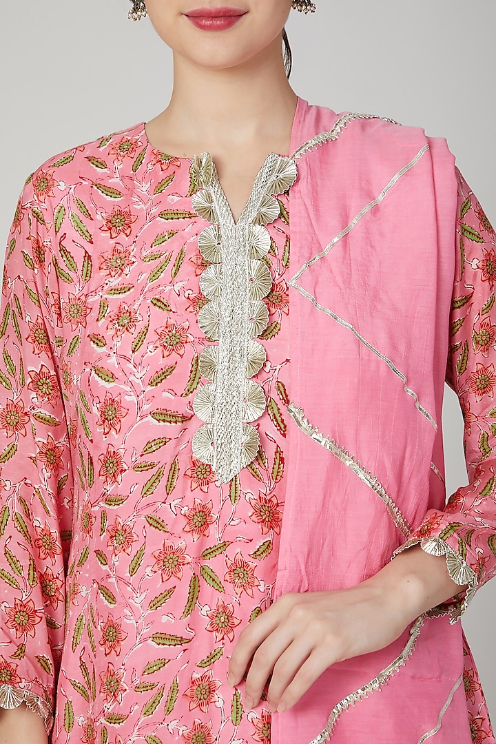 Pink Hand Block Printed Kurta Set by Yuvrani Jaipur at Pernia's Pop Up Shop