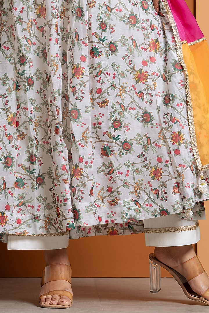 Ivory Chanderi Digital Printed Anarkali Set by Yuvrani Jaipur at Pernia's Pop Up Shop