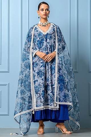 Blue Chanderi Digital Floral Printed Kurta Set by Yuvrani Jaipur